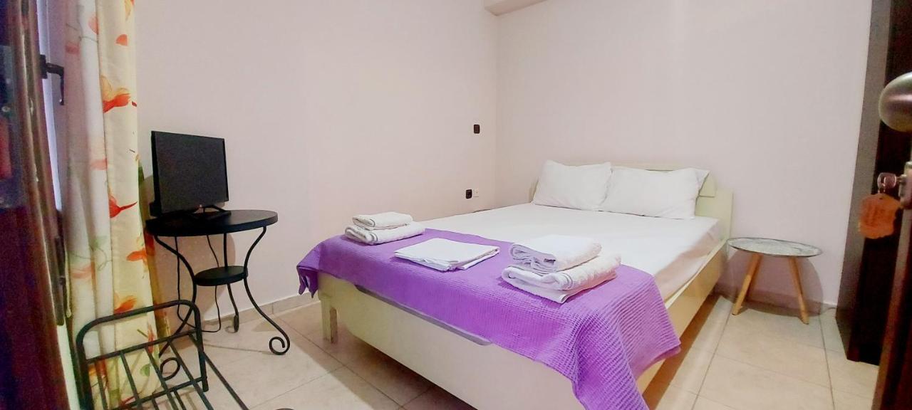 Golden View Apartments Myrina Limnos Ngoại thất bức ảnh