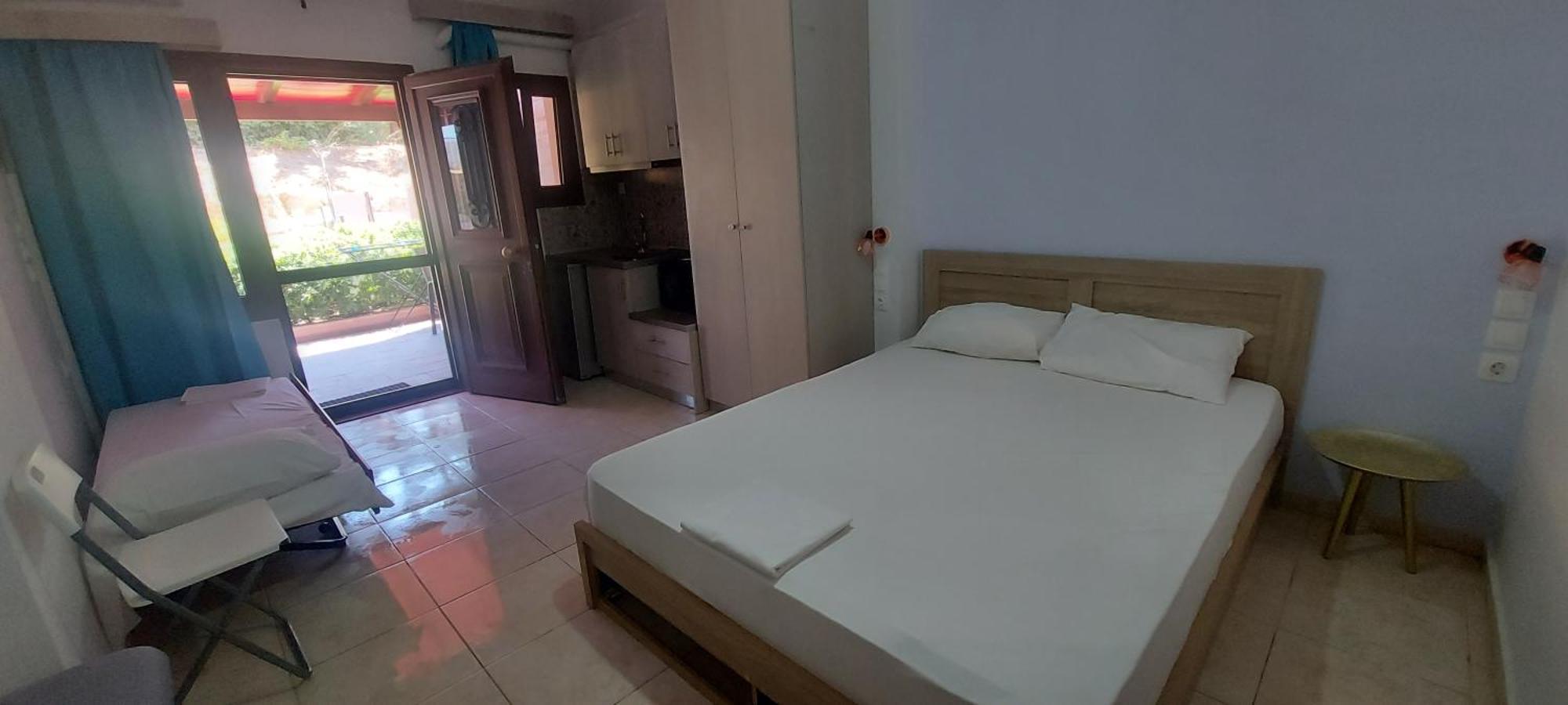 Golden View Apartments Myrina Limnos Phòng bức ảnh